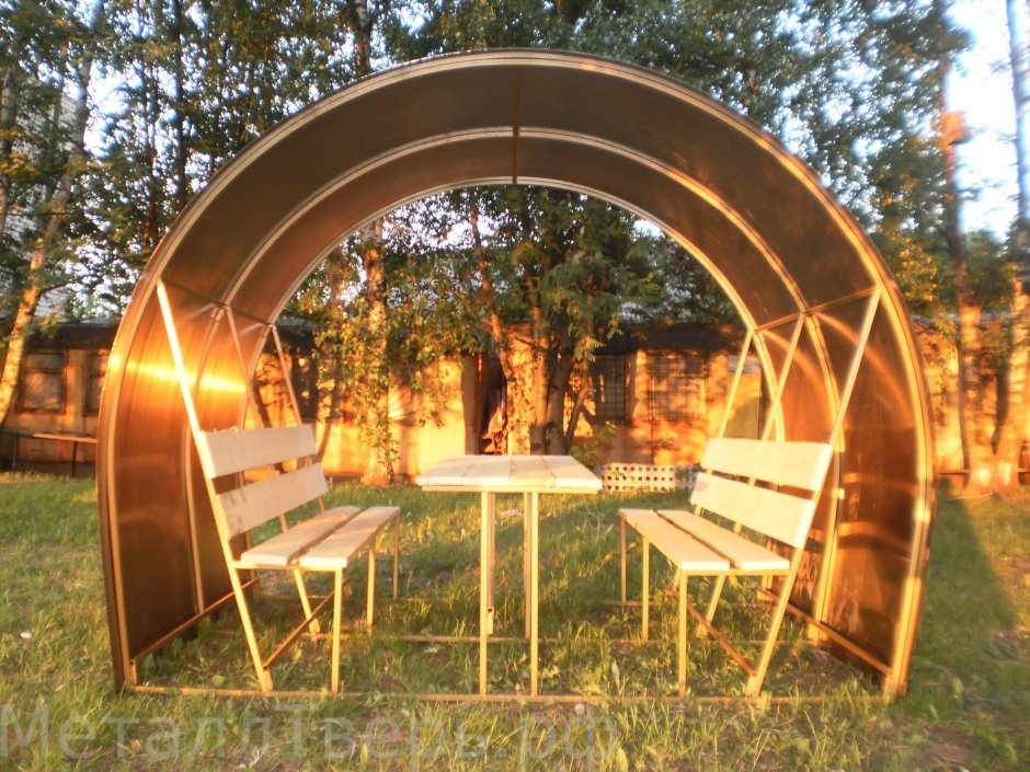 Купольная беседка из профильной трубы
