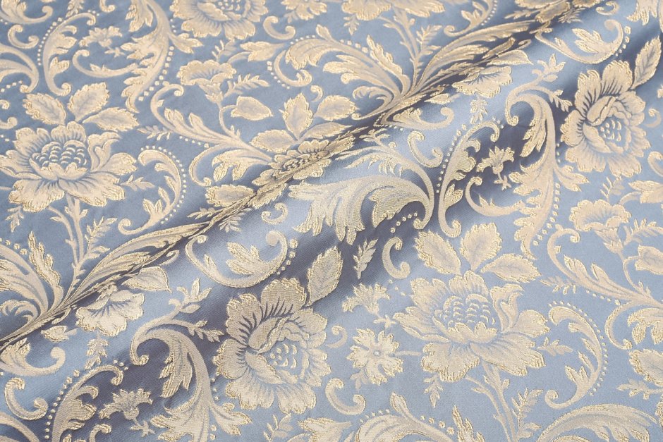 Диван жаккардовой тканью