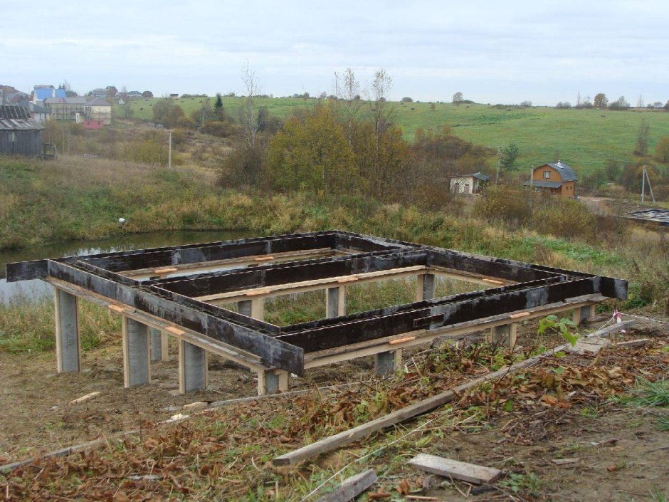 Свайно-ростверковый фундамен