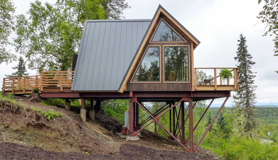 Дачный дом на сваях