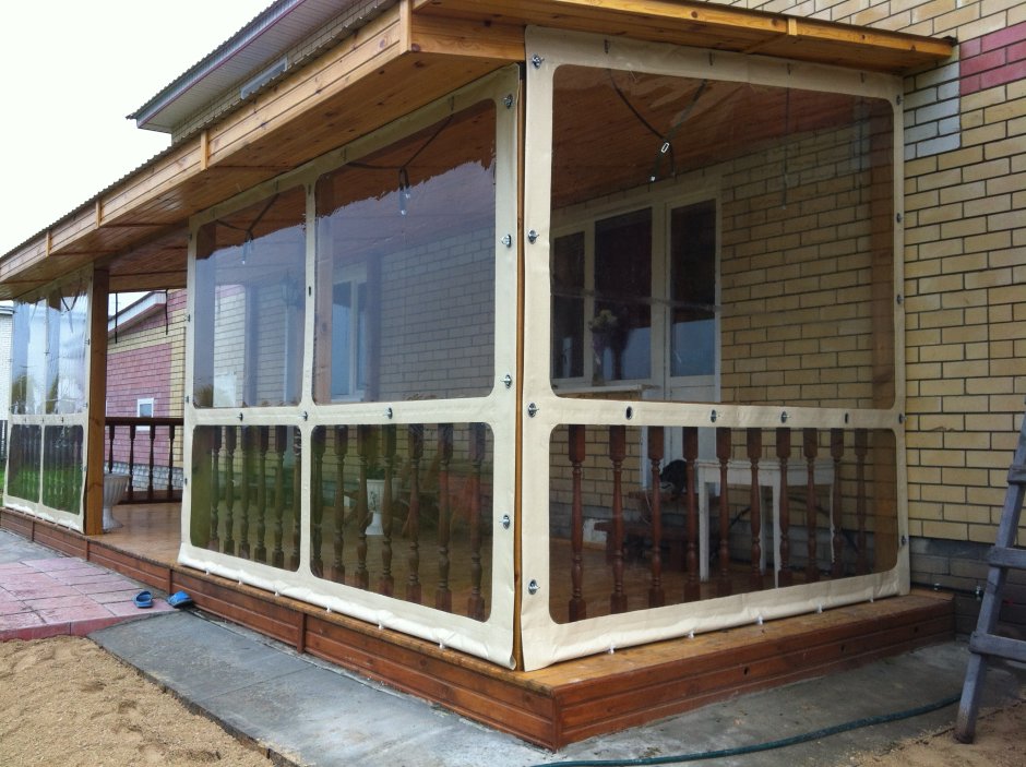 Стеклянные жалюзи для террас террасы