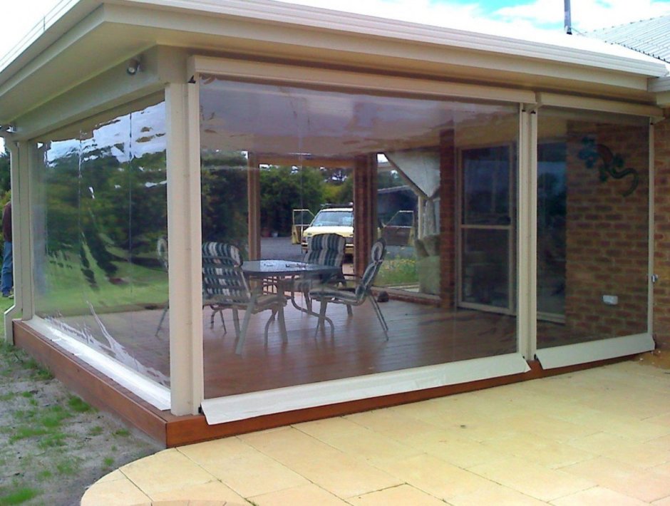 Гибкие окна для веранды