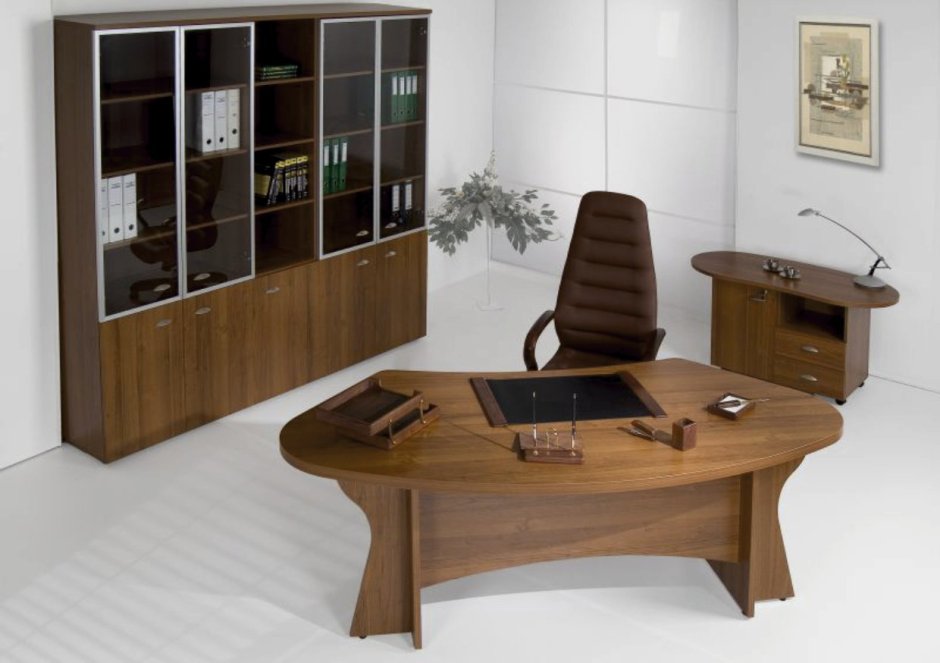 Кабинет руководителя полукруглый стол
