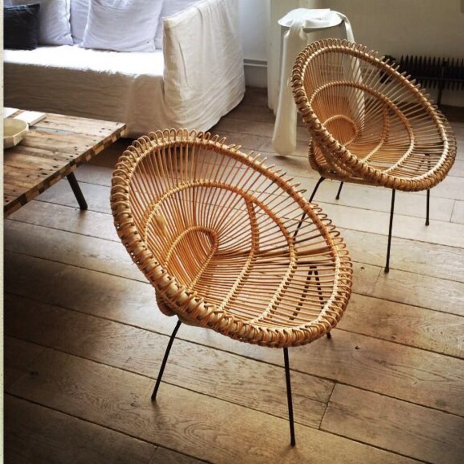 Диван из тюков сена