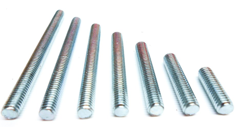 Метизы (болты, шпильки, гайки м8-м32)