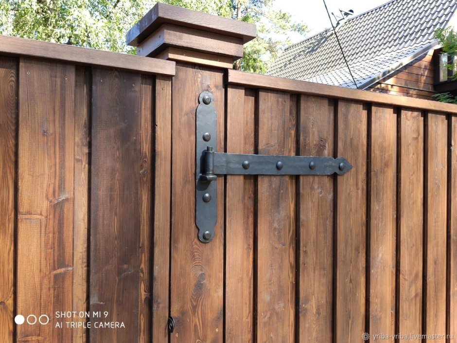 Ворота деревянные распашные