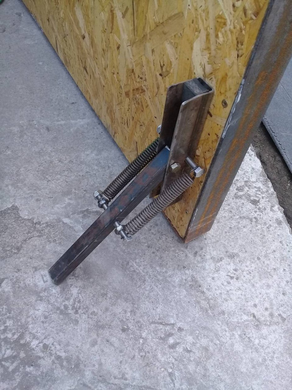 Ригель воротный