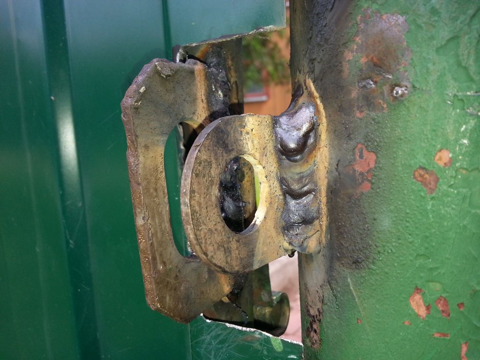 Проушины для навесного замка гаражные