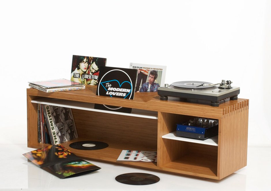 Стол под виниловый проигрыватель