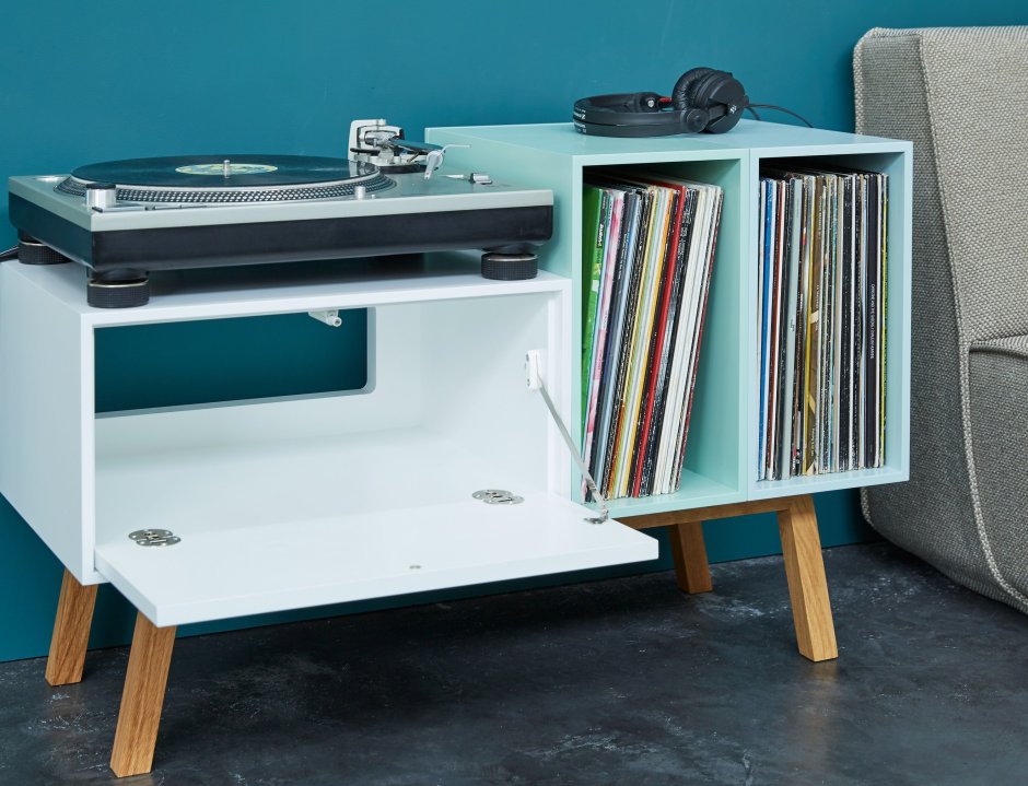 Тумба под проигрыватель виниловых пластинок