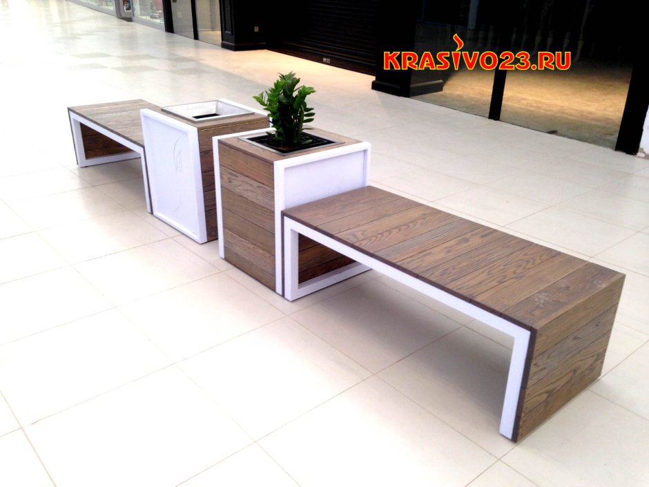 Скамья для торгового центра