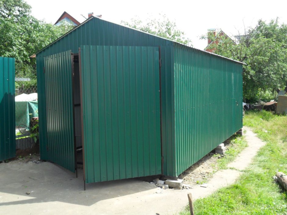 Металлический гараж 3на5.5