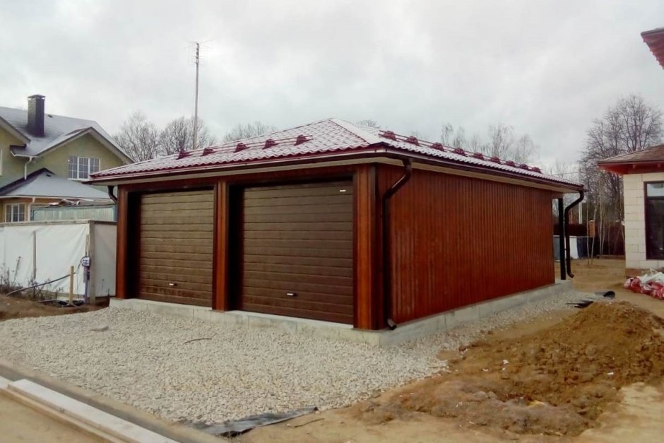 Каркасный гараж из бруса 100х100мм