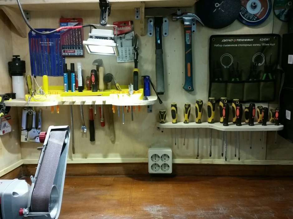 Верстак в гараж