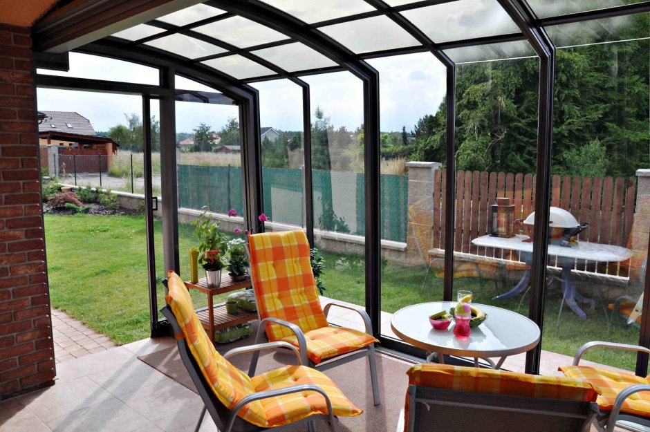 Монолитный поликарбонат беседка