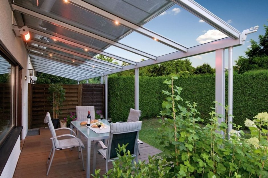 Пергола навес над патио