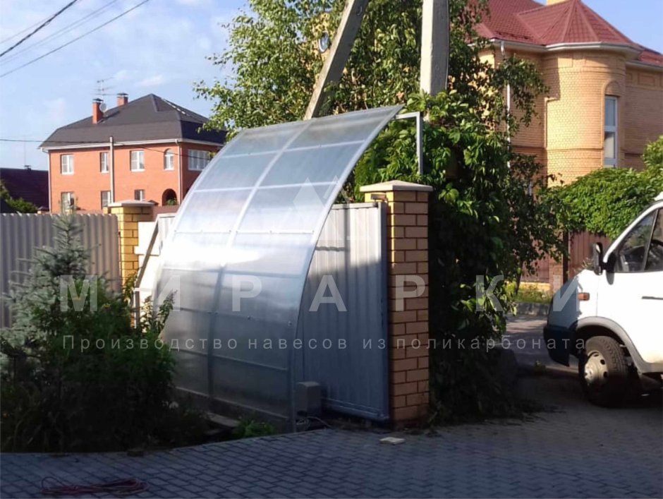 Укрытие для откатных ворот от снега