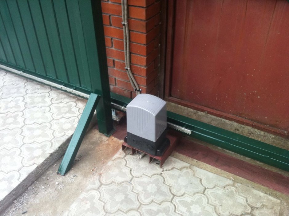 Замок DOORHAN 800 для сдвижных ворот