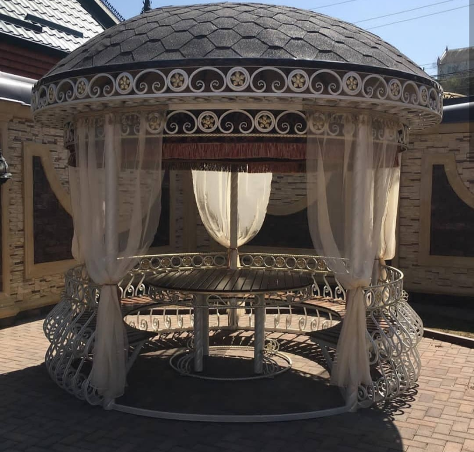 Круглый деревянный настил