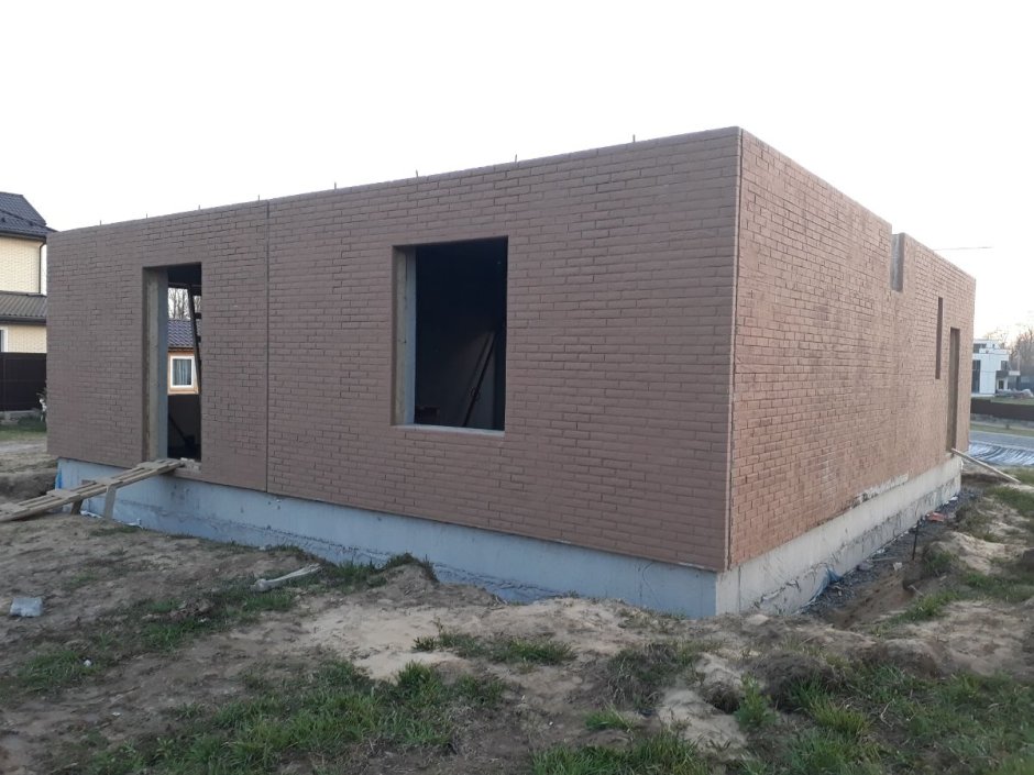 Частный дом из железобетонных панелей