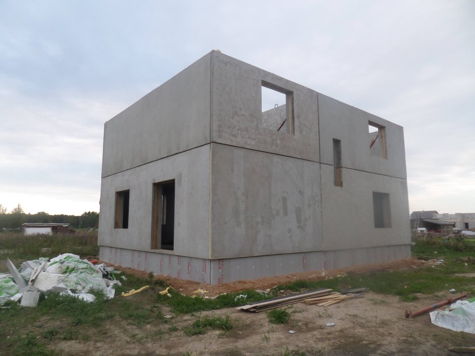 Дом из панелей ЖБИ