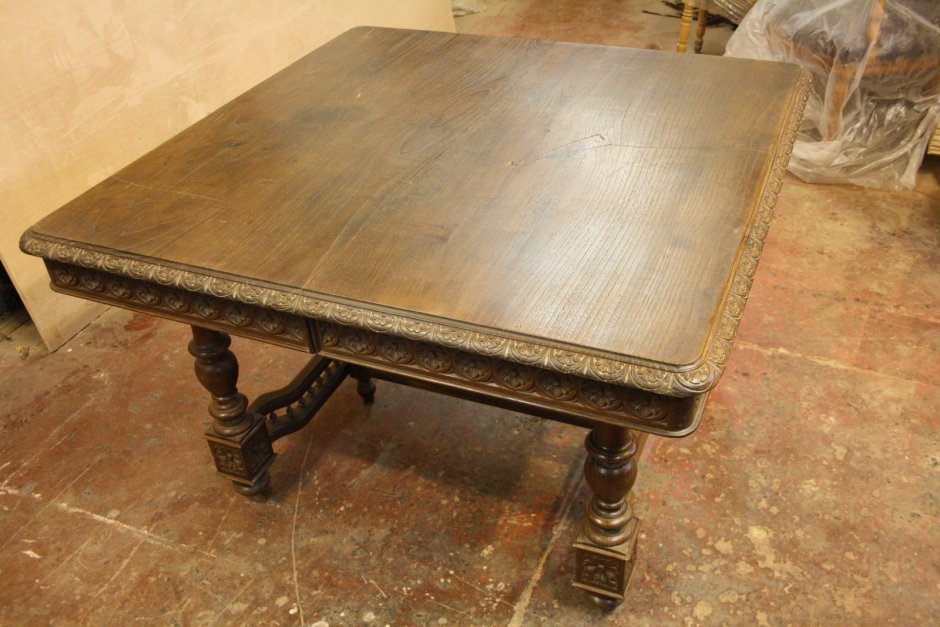 Стол дубовый 19 век