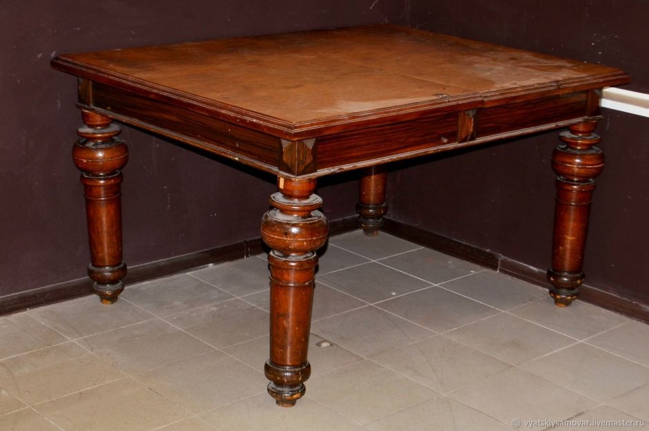 Обеденный стол Сибиряка 19 века