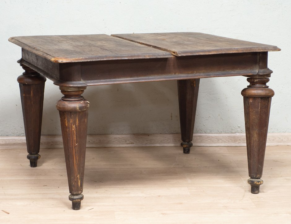 Обеденный стол Сибиряка 19 века