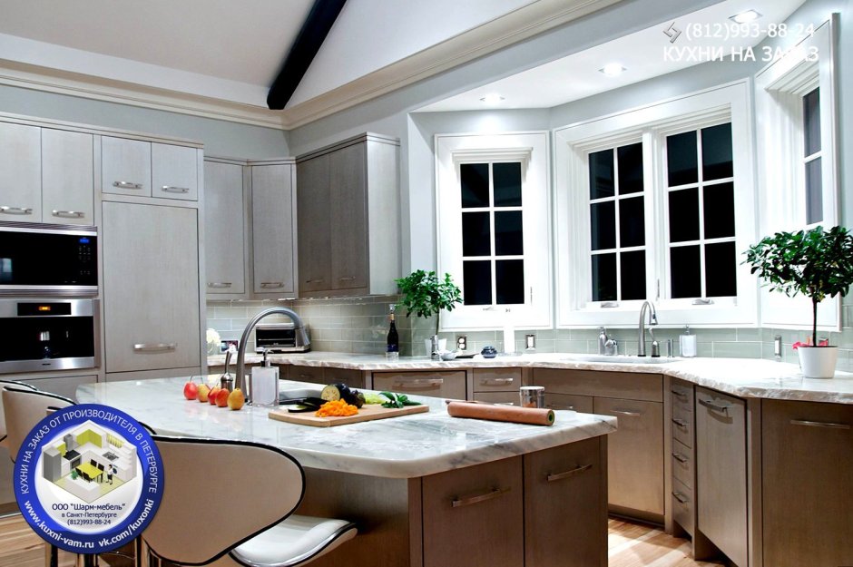 Кухня с окном