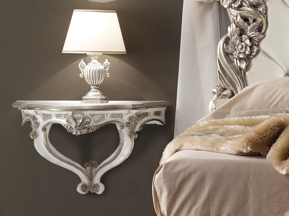 Подвесные консоли в прихожую