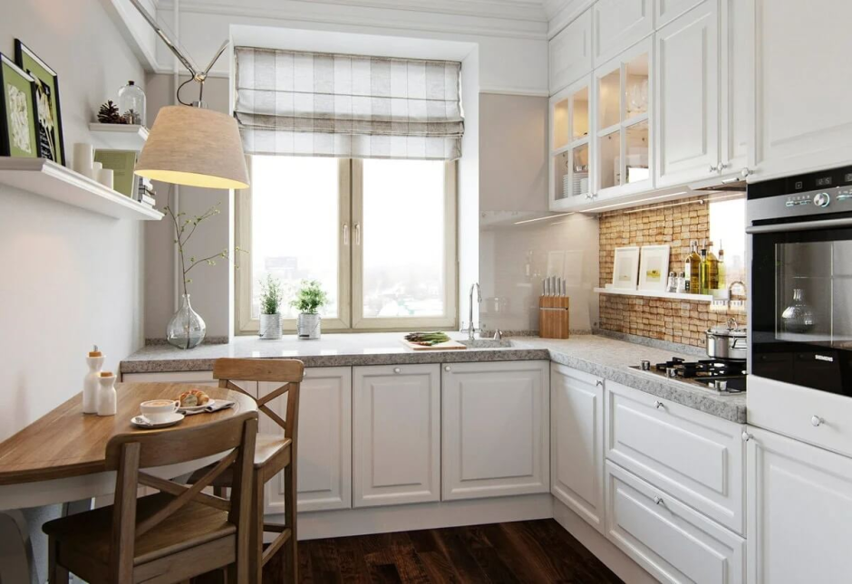 Кухня с окном