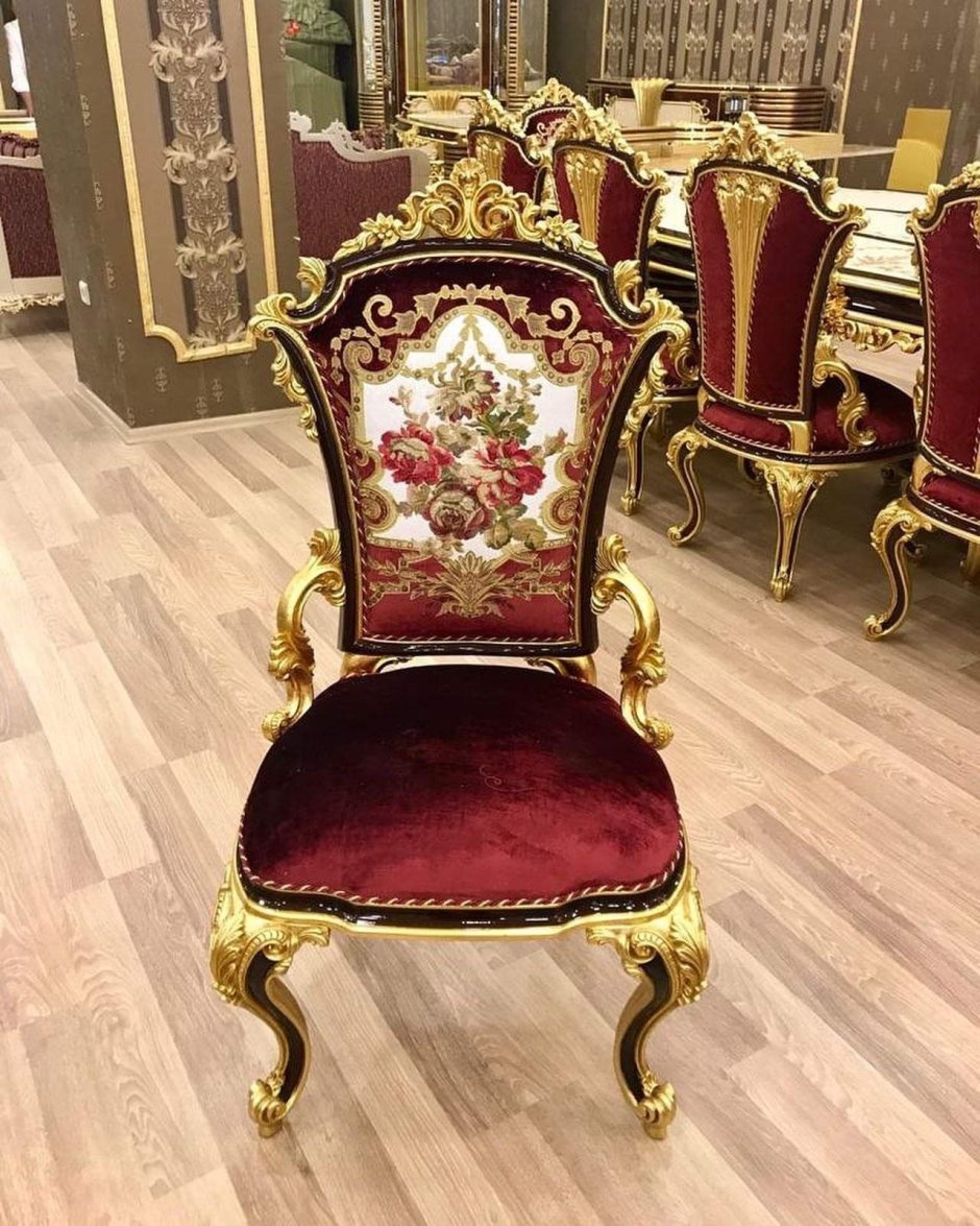 Кресло рококо