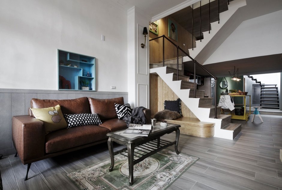 Лестница в интерьере дома