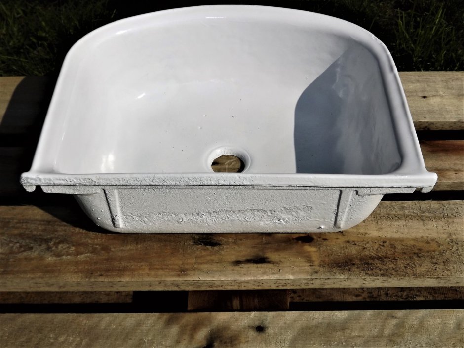 Мойка стальная эмалированная