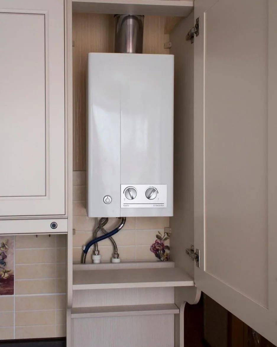 Газовая колонка на кухне