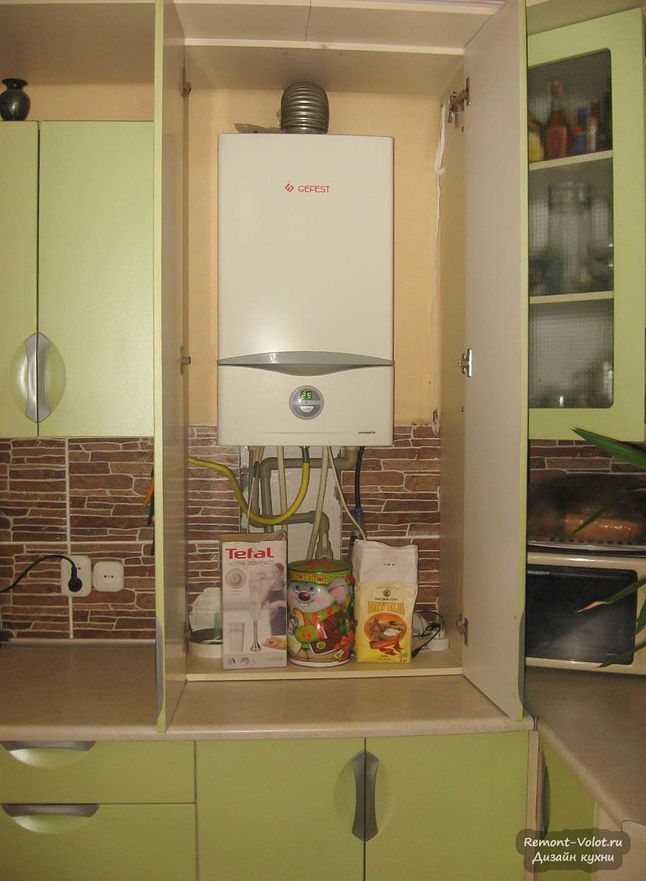 Интерьер кухни 5м.кв с газовой котлом навесным155на2м