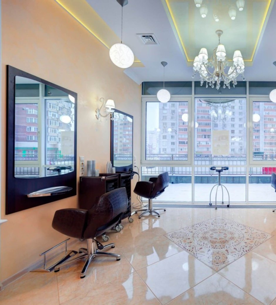 Окна в парикмахерской