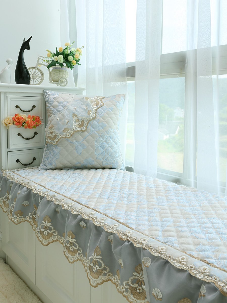 Сидушка на подоконник