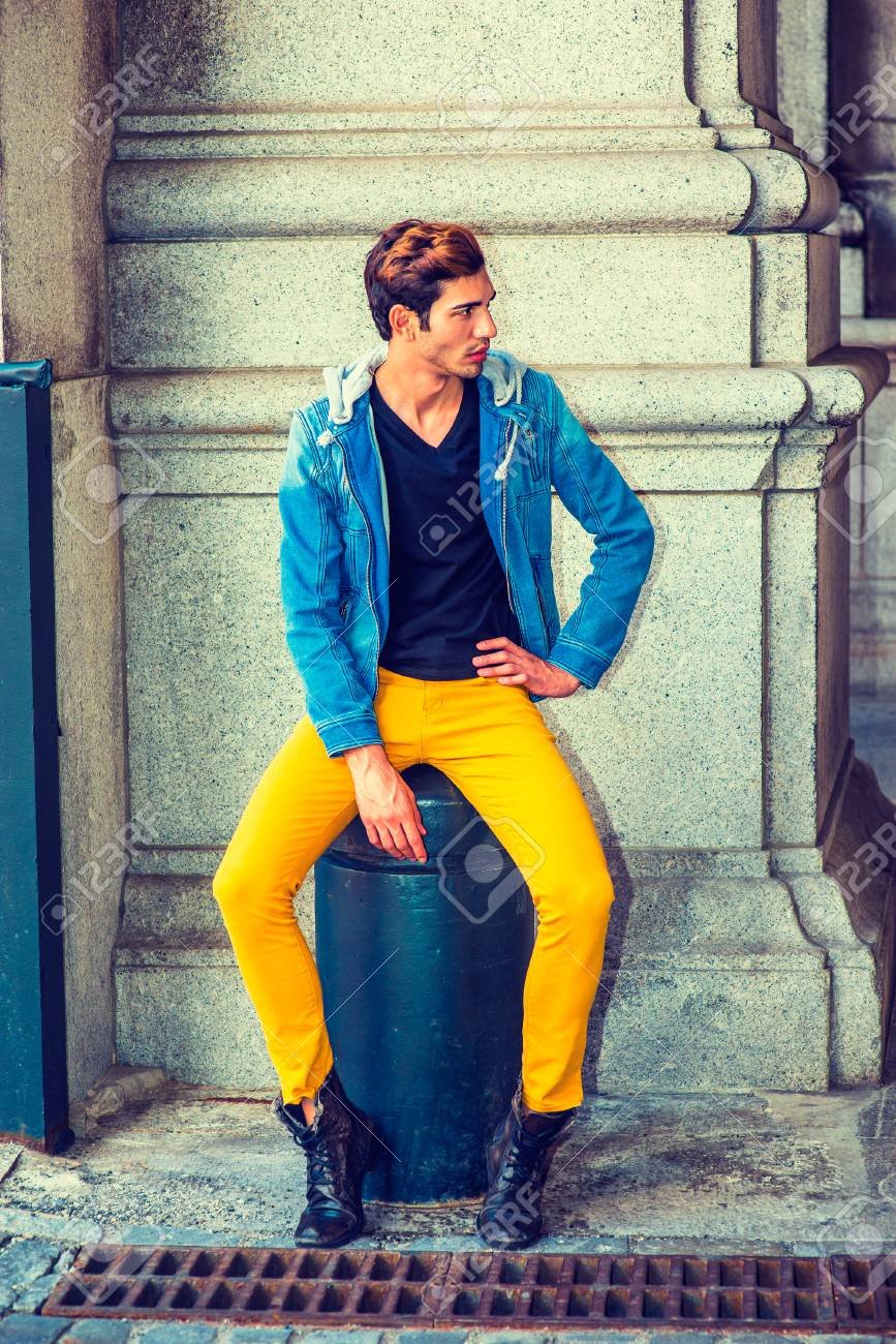 Желто-зеленый цвет в одежде