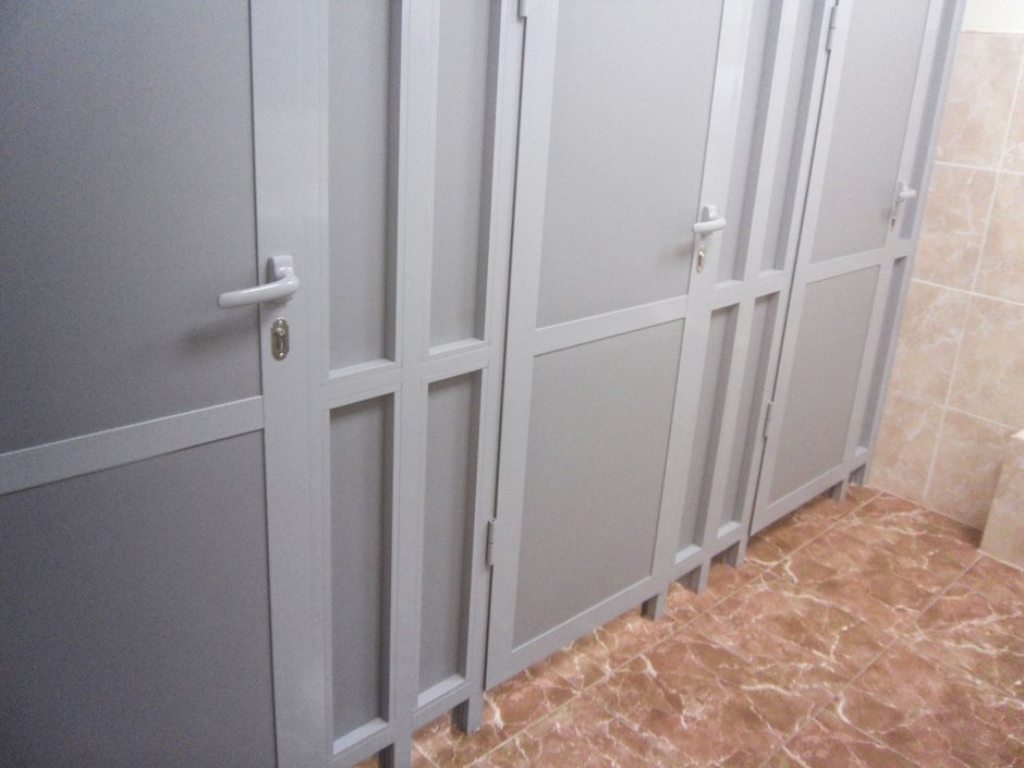 Перегородки ПВХ для санузлов