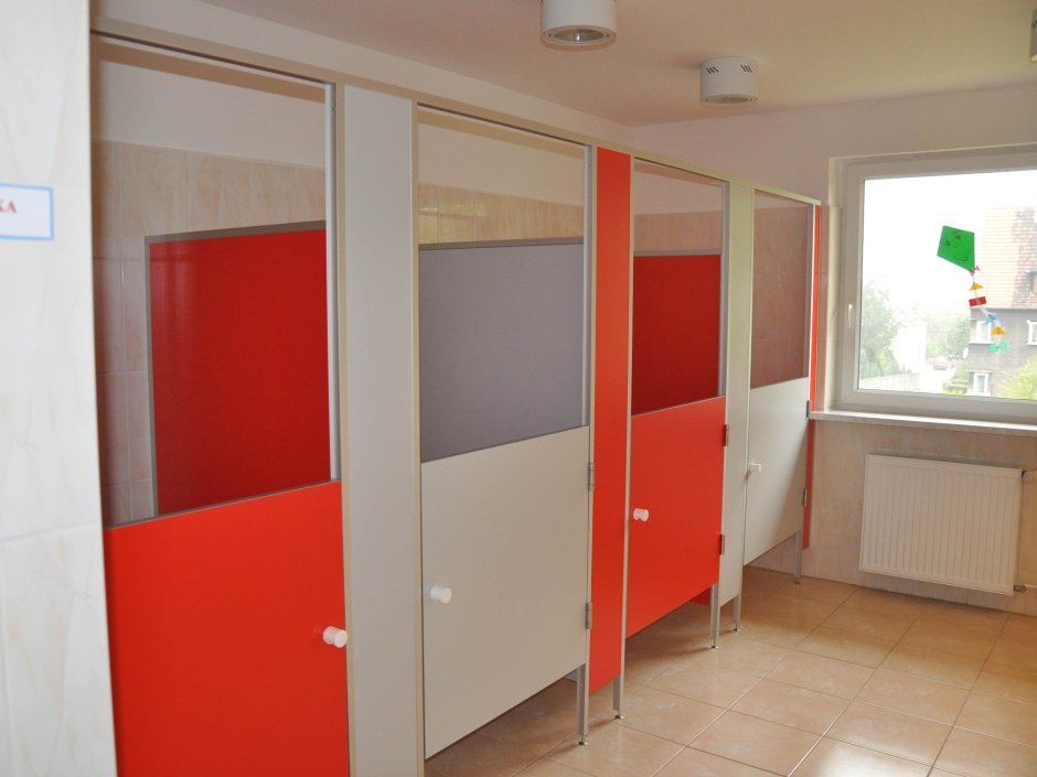 Перегородки для туалетных кабинок Revit