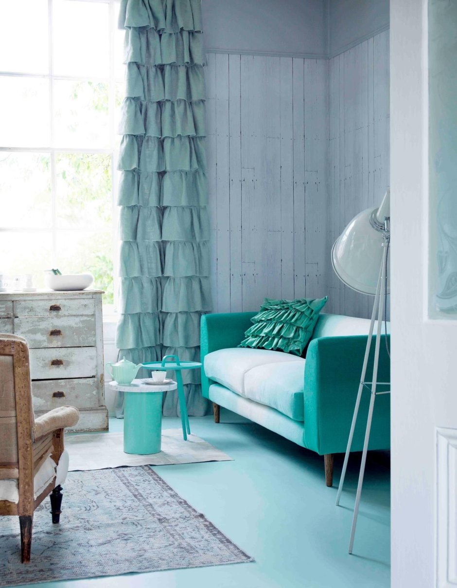 Диван серо бирюзовый