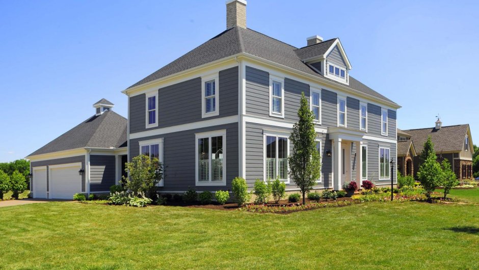 Серый фасад