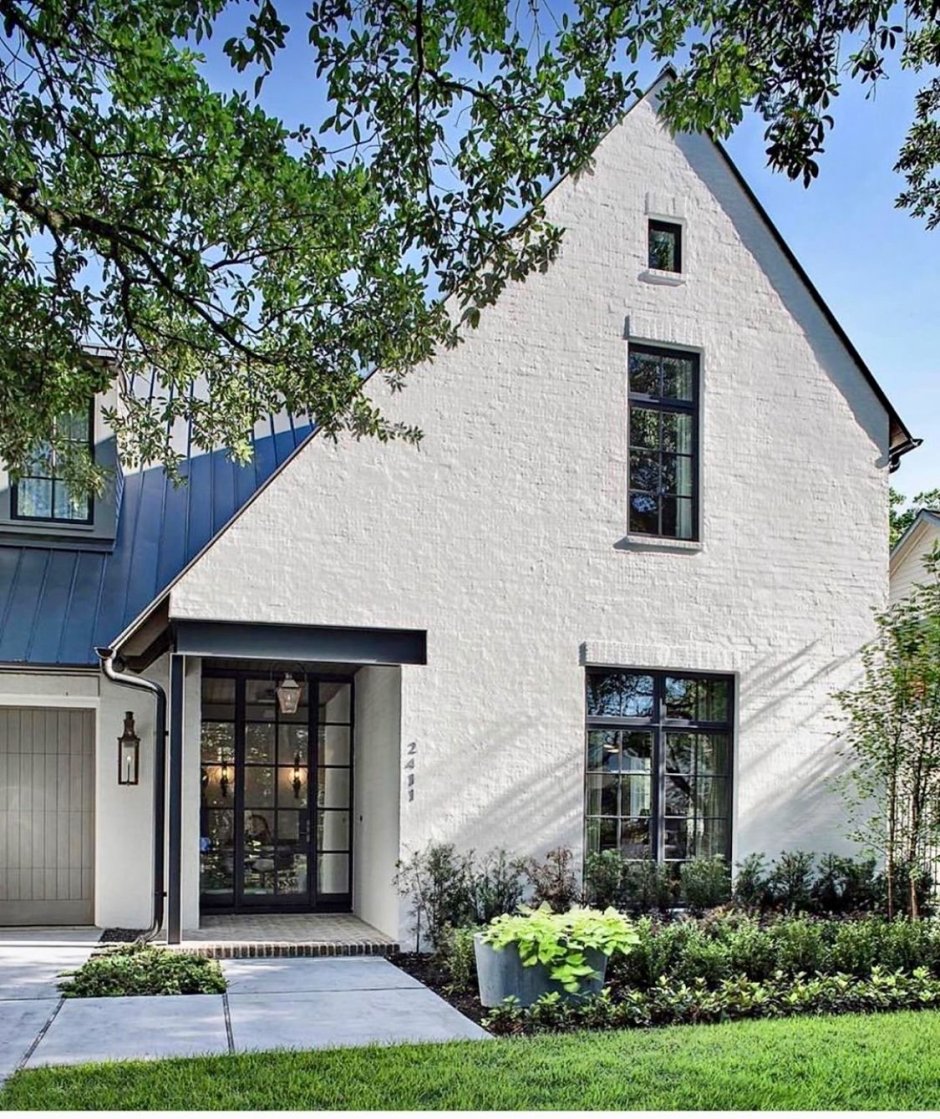 Фасад дома всканинавском стиле