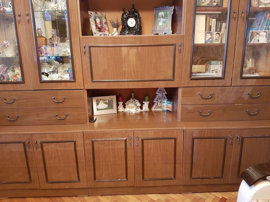 Стенка Альбина