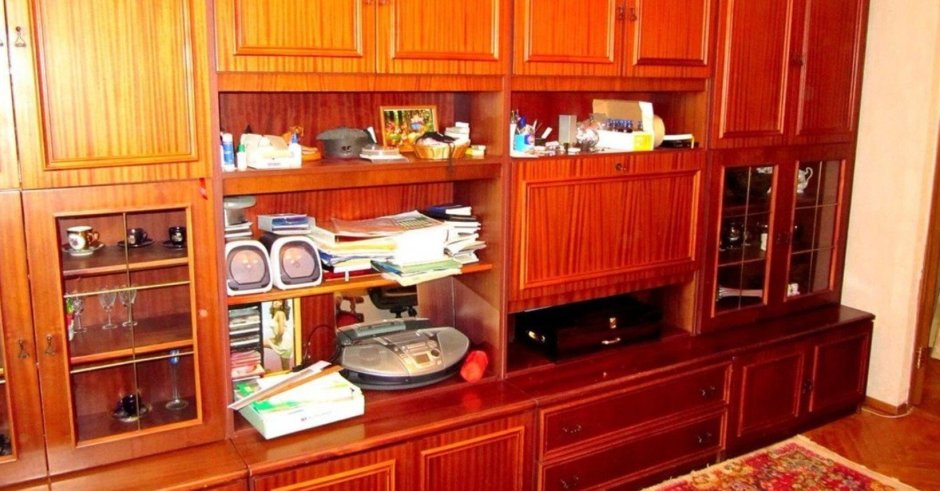 Стенка Мануэла югославская