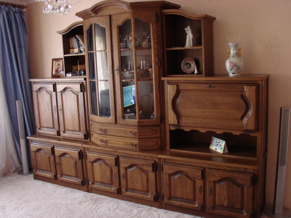 Стенка в гостиную Советская