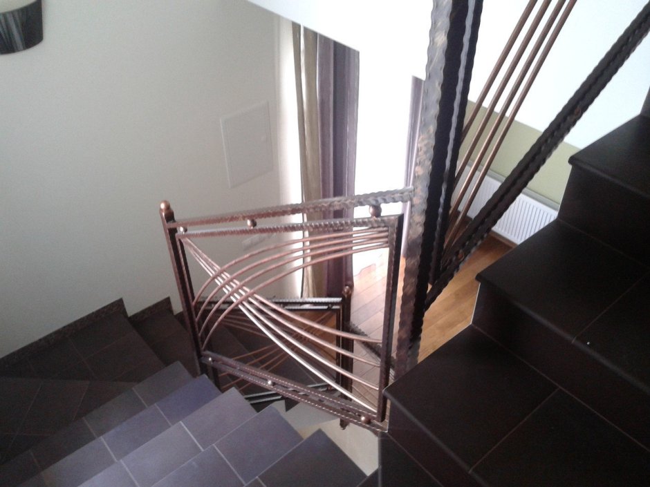 Перила из профильной трубы