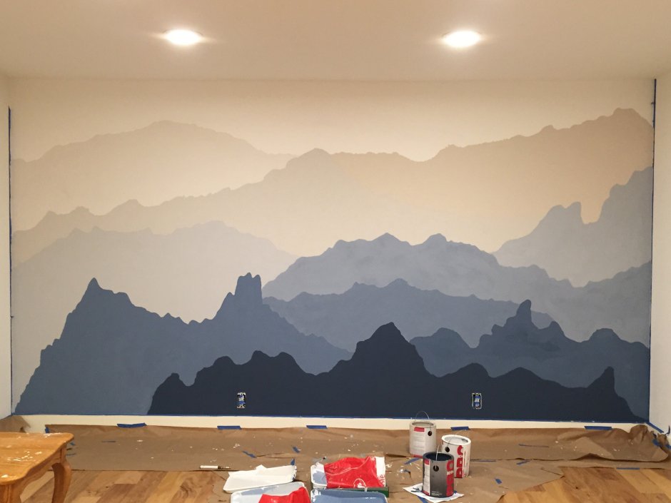 Роспись стен горы