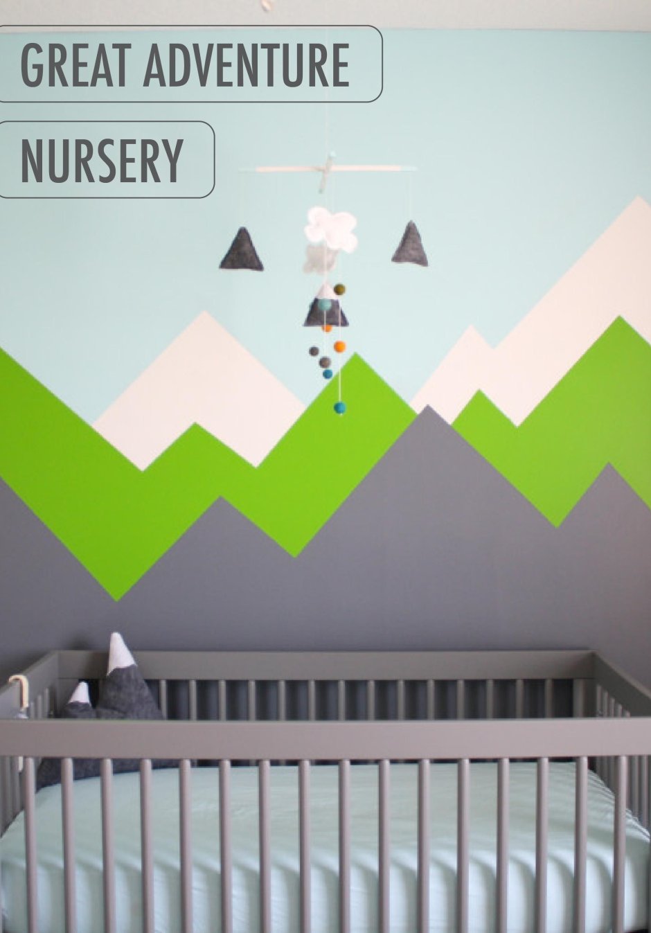 Геометрические фигуры на стене в детской